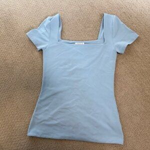 Aritzia Original Contour Squareneck Hip T-shirt | Size Medium | Dew Blue